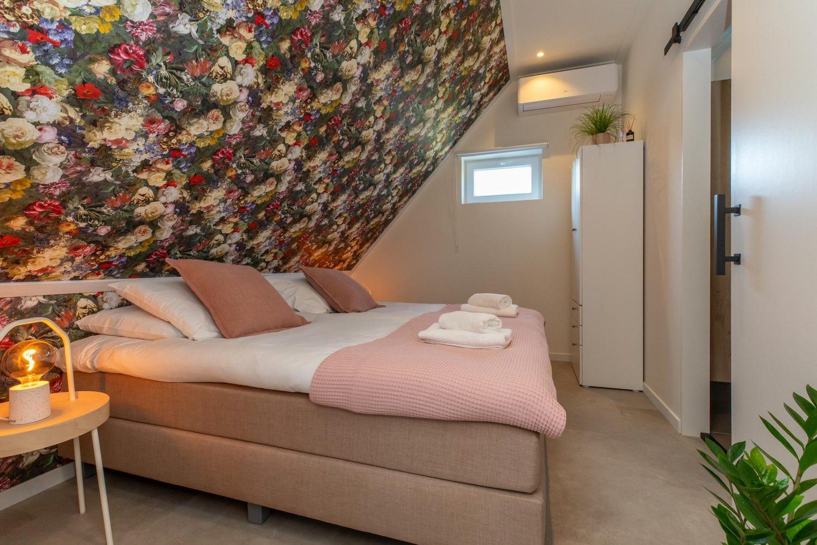 Bed by Al slaapkamer