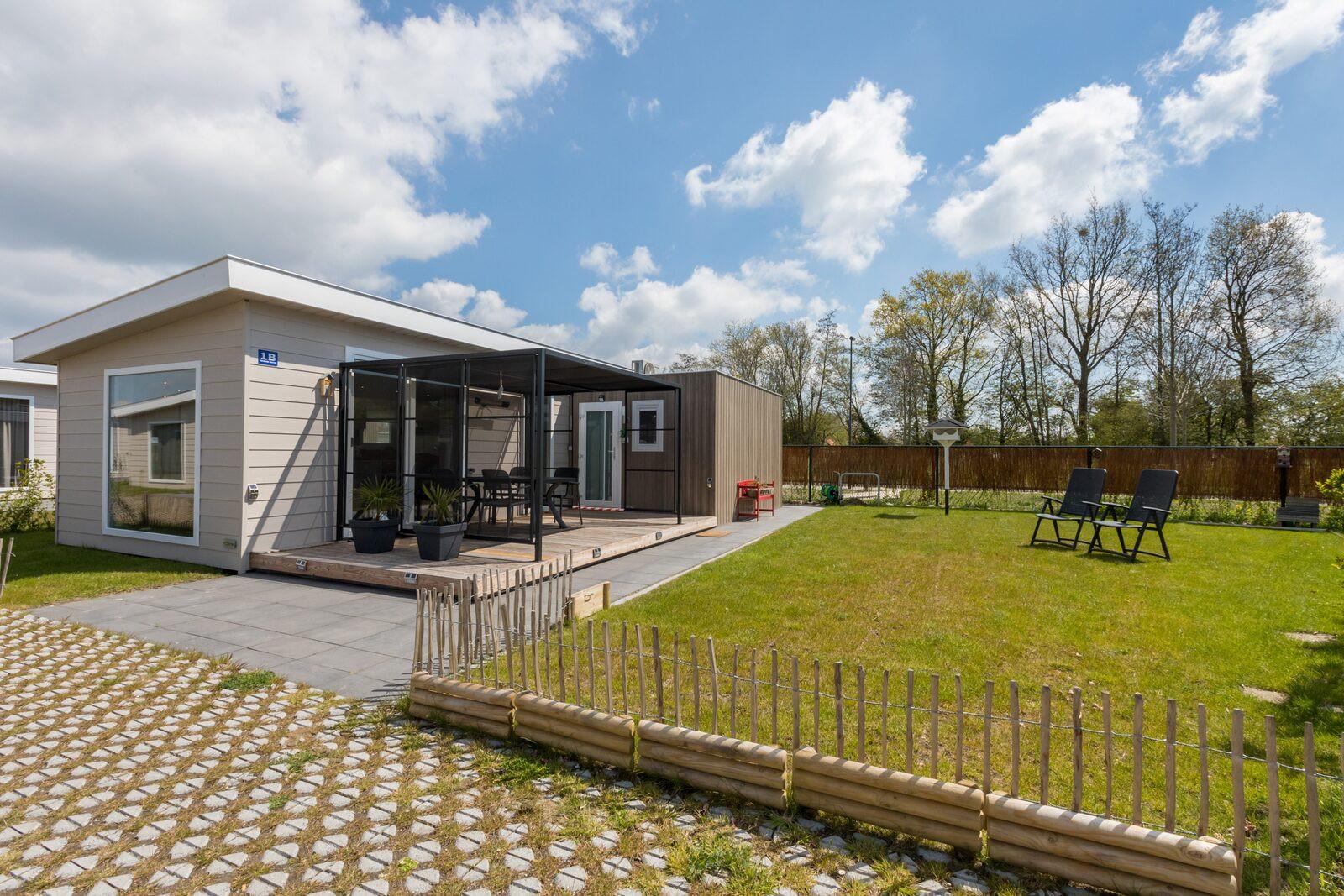 Chalet op Vakantiepark Hart van Zeeland