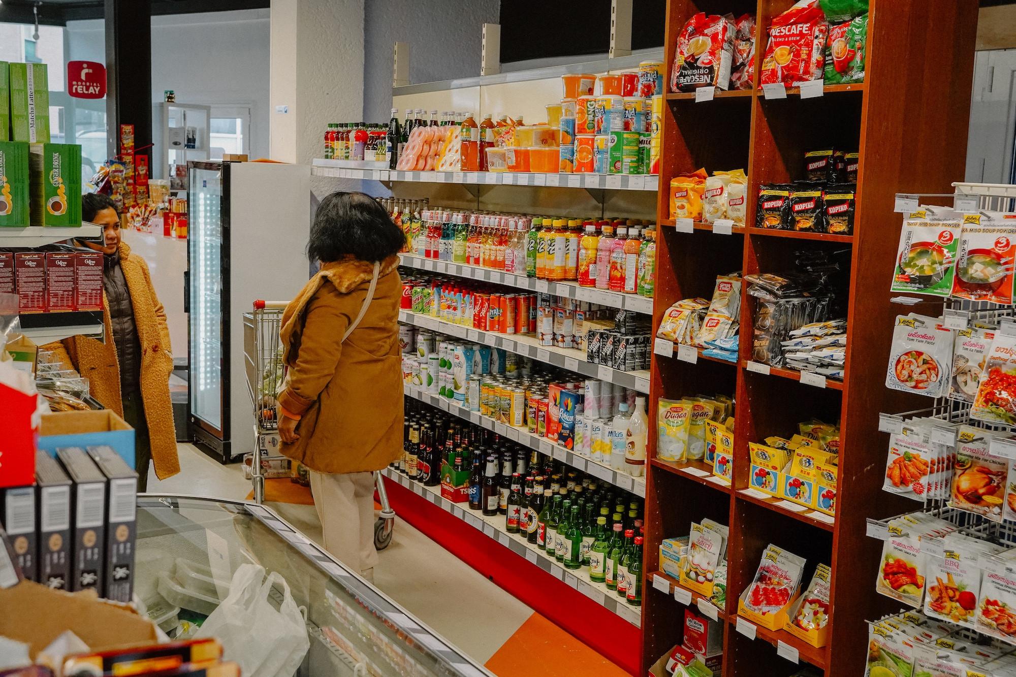 Shirly's Filipino & Asian Products Axel