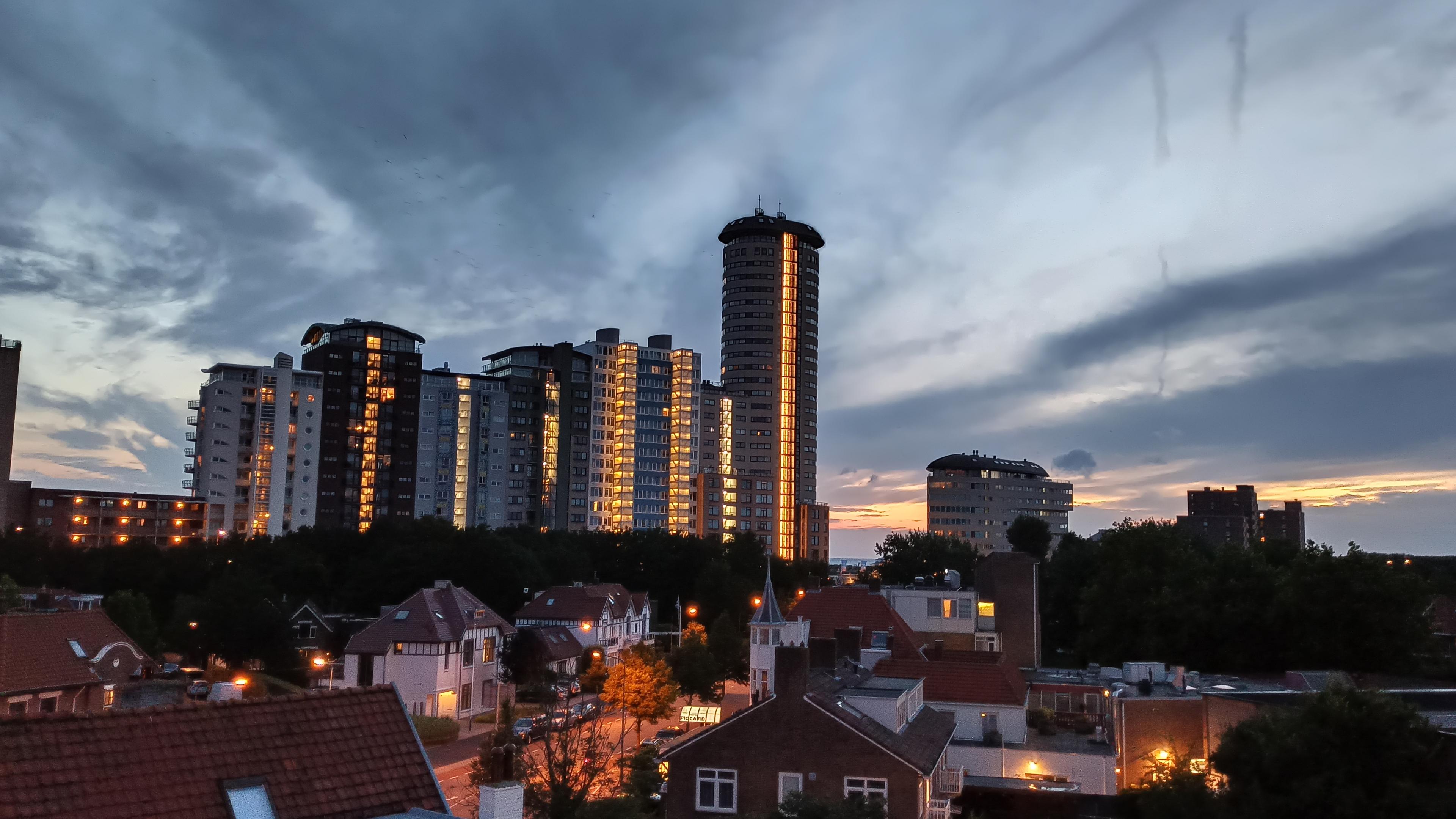 Zicht op de boulevard bebouwing