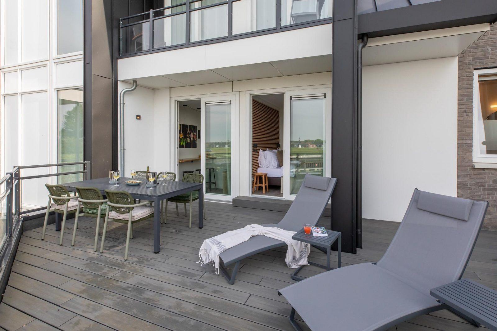 Terras Vista Maris - Havenweg 36-12 'Zeildroom' | Sint-Annaland