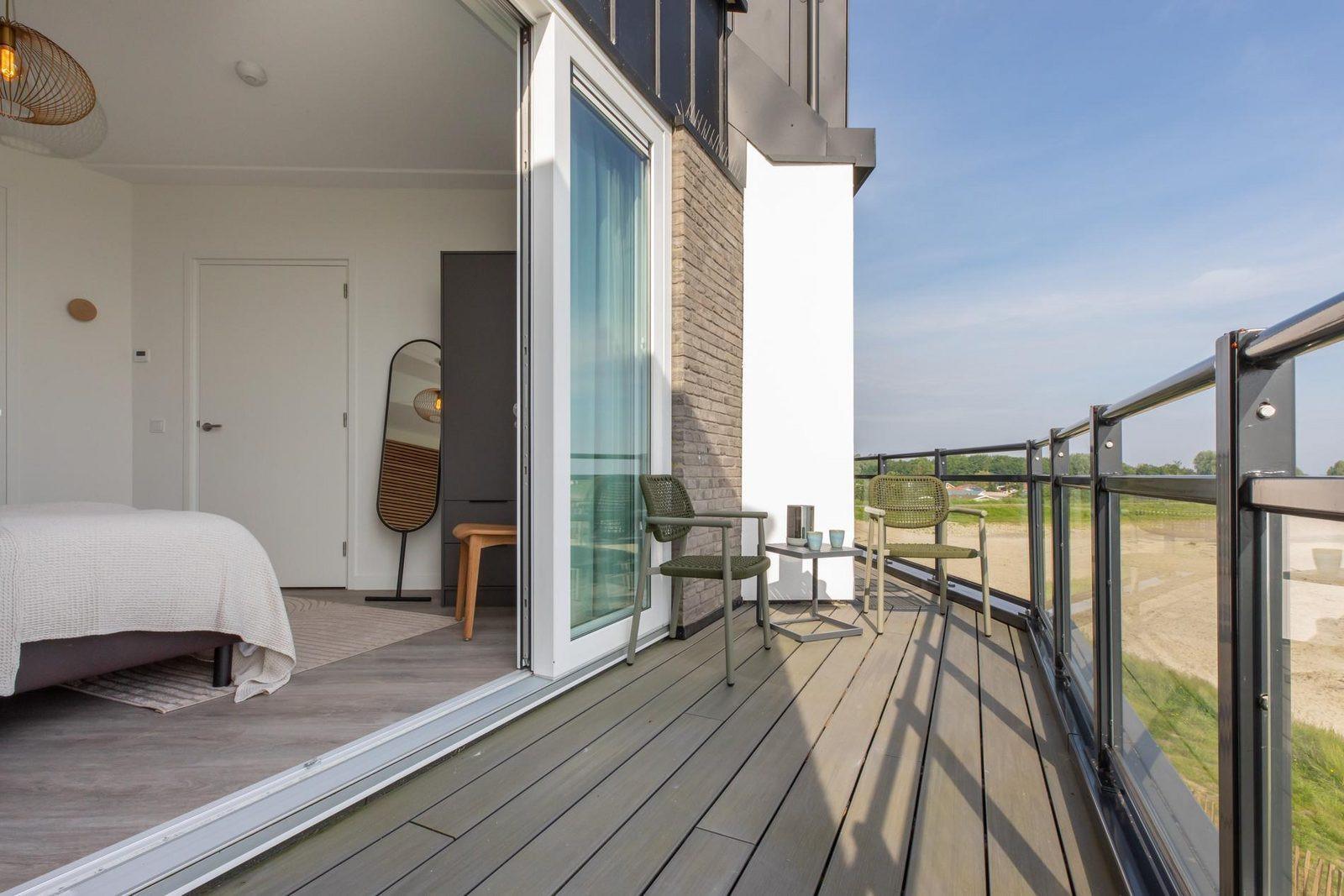Slaapkamer Vista Maris - Havenweg 36-12 'Zeildroom' | Sint-Annaland