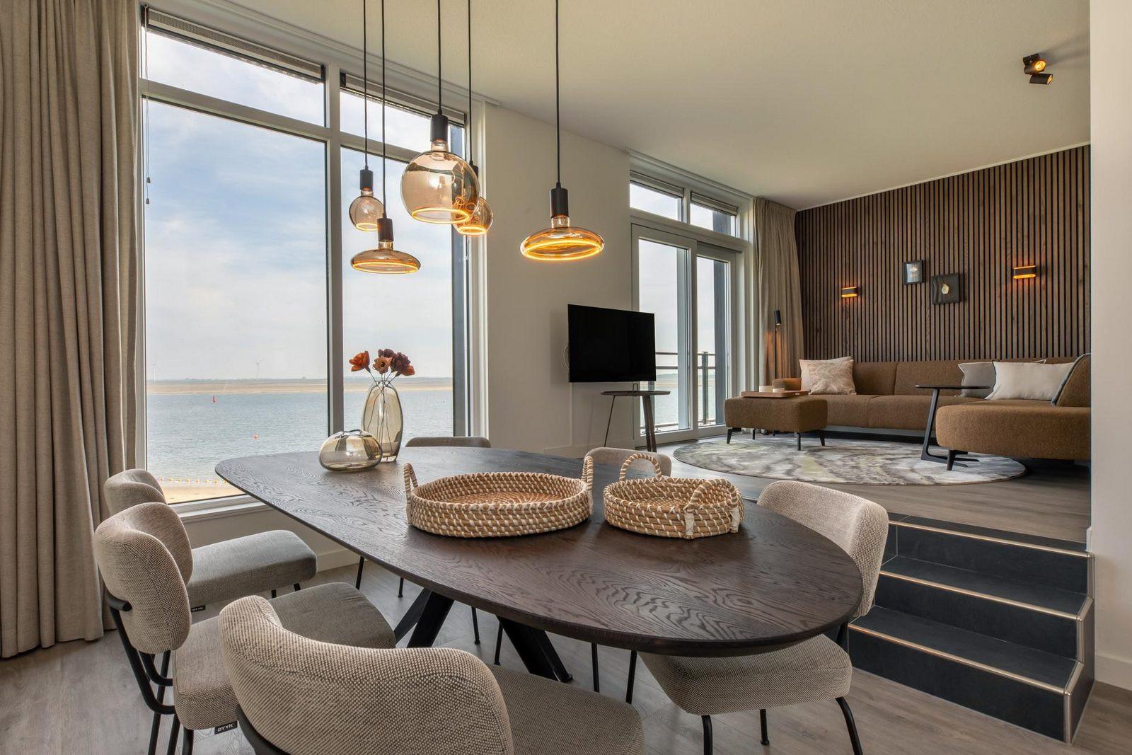 Woonkamer Vista Maris - Havenweg 36-12 'Zeildroom' | Sint-Annaland