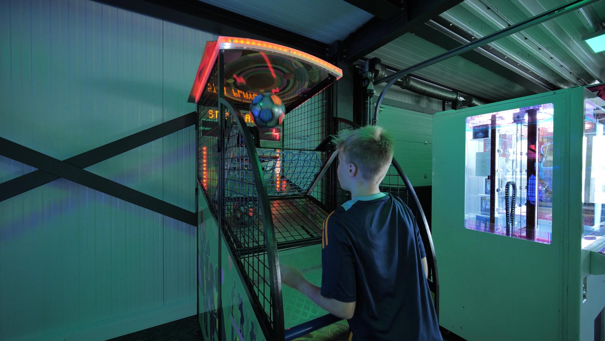 Spielhalle im Ferienpark De Zeeuwse Parel