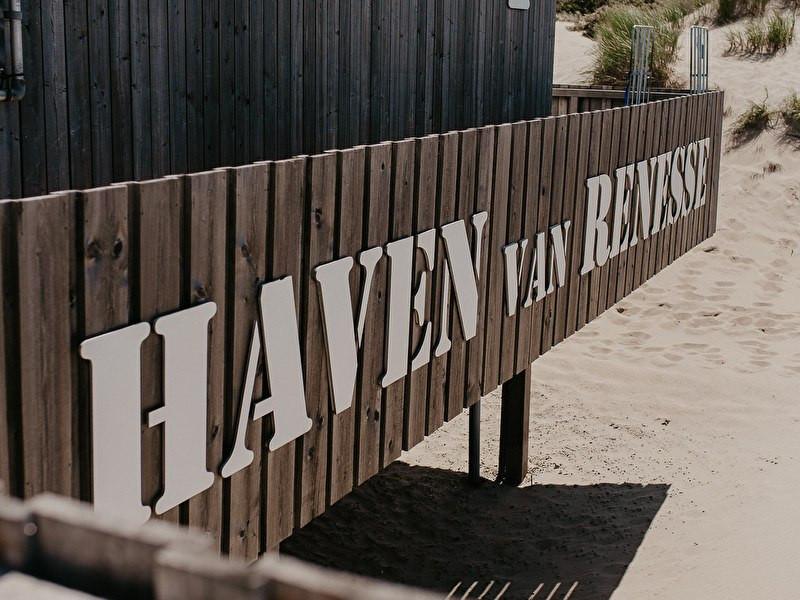 De Haven van Renesse Strandpavillon in der Nähe