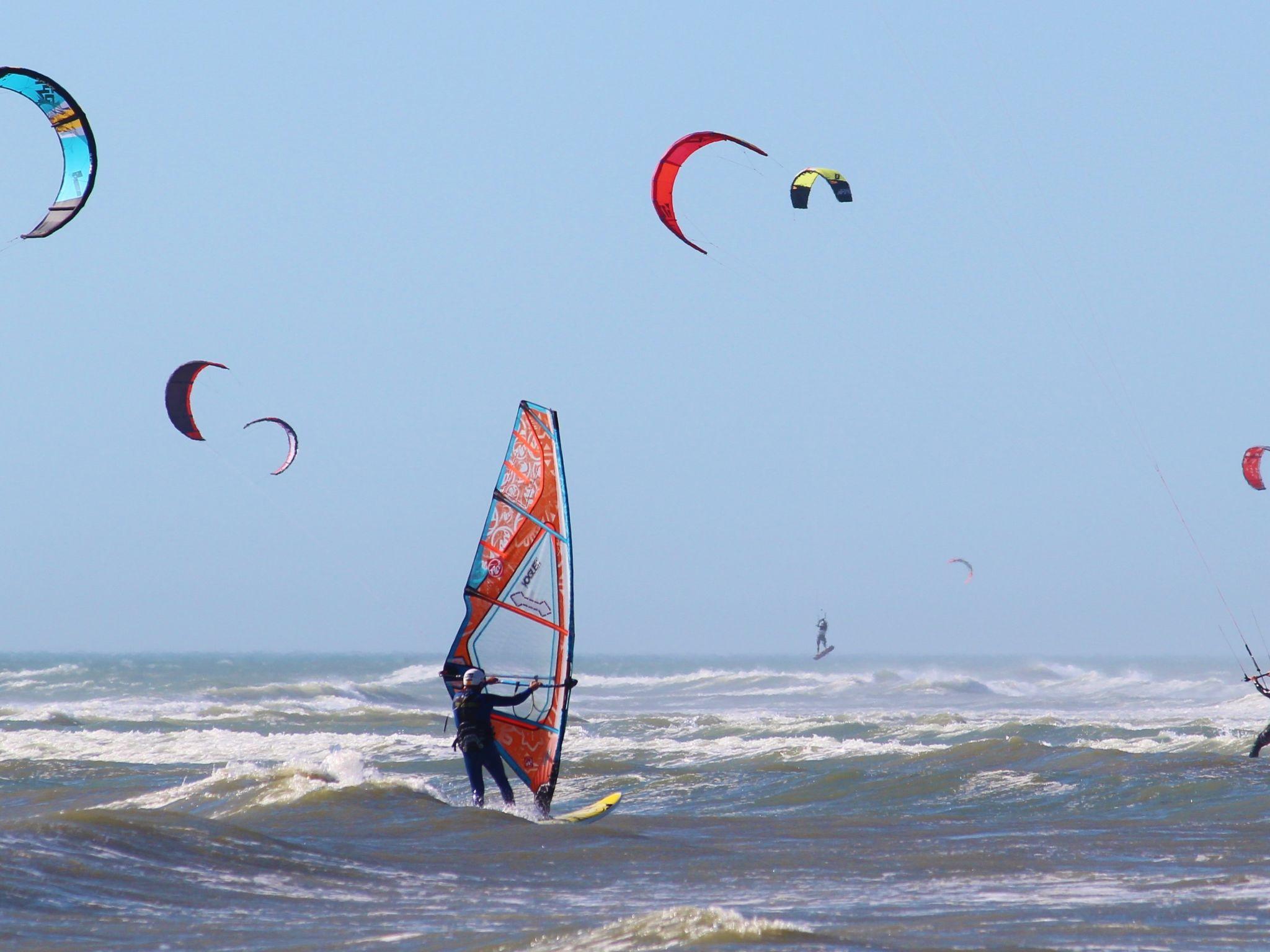 Surfen Noordzeestrand Cadzand-bad