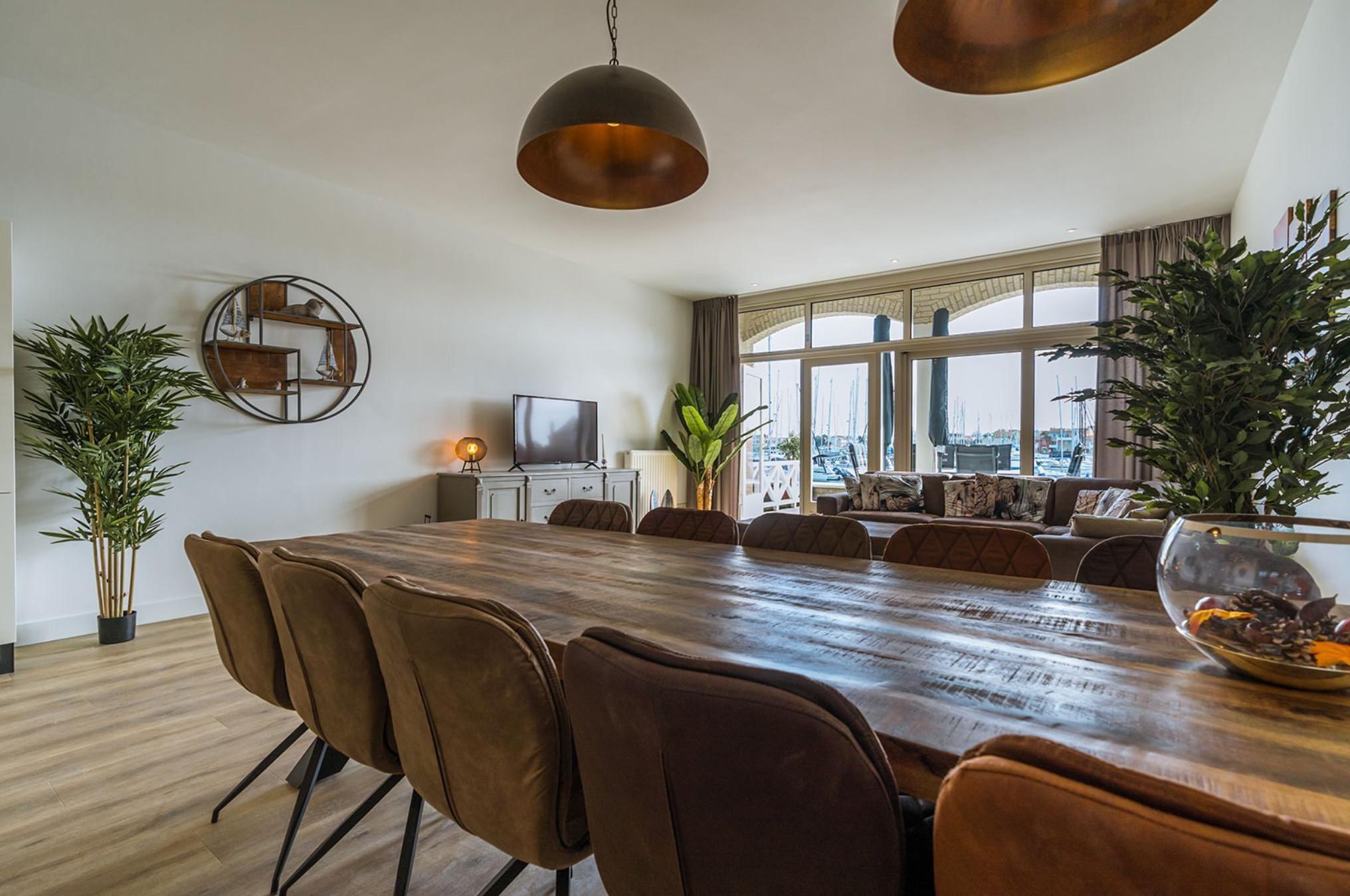 Luxe appartement met uitzicht op de jachthaven