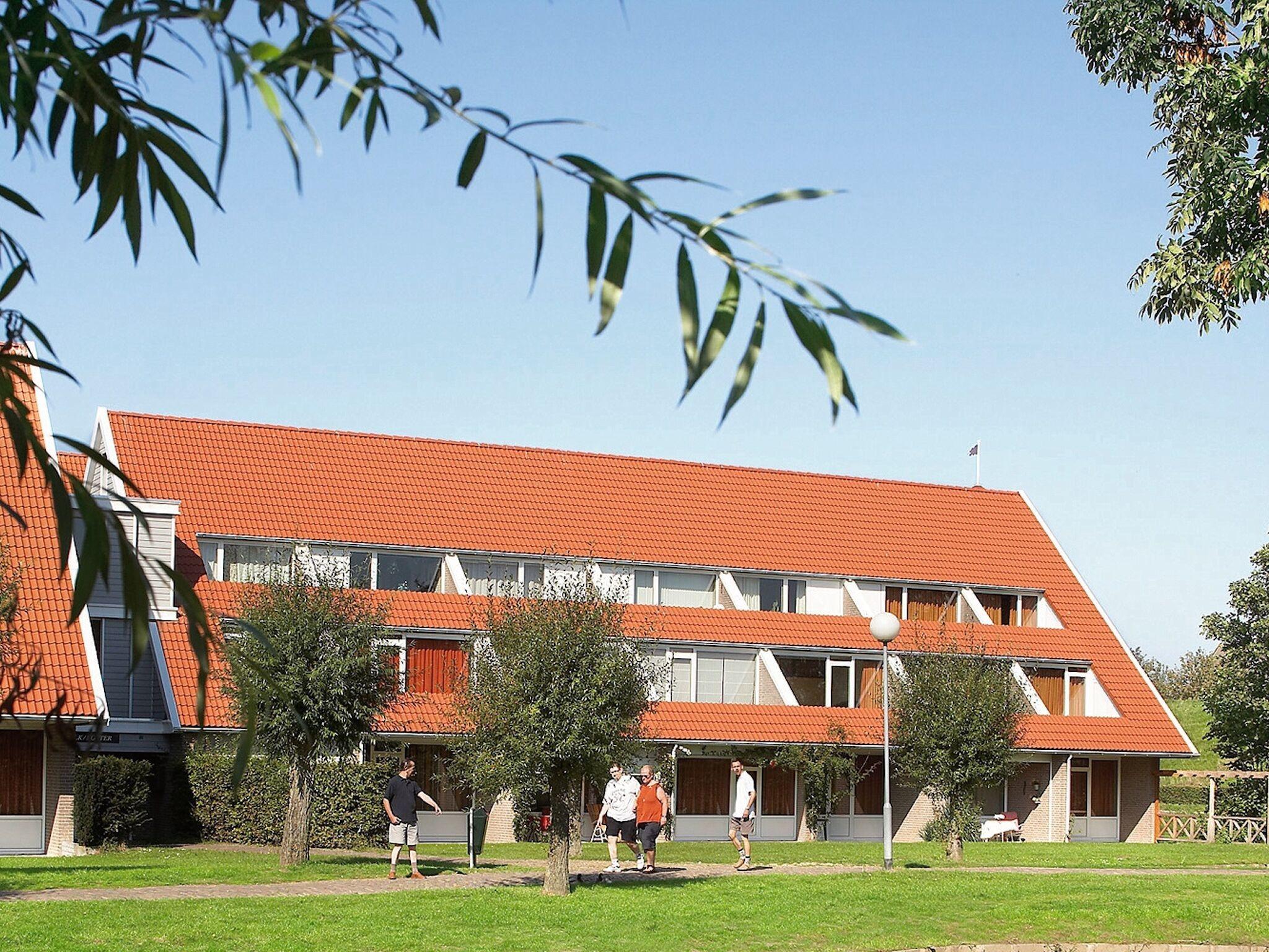 Gerestyld appartement voor twee personen nabij het Grevelingenmeer op vakantiepark Aquadelta