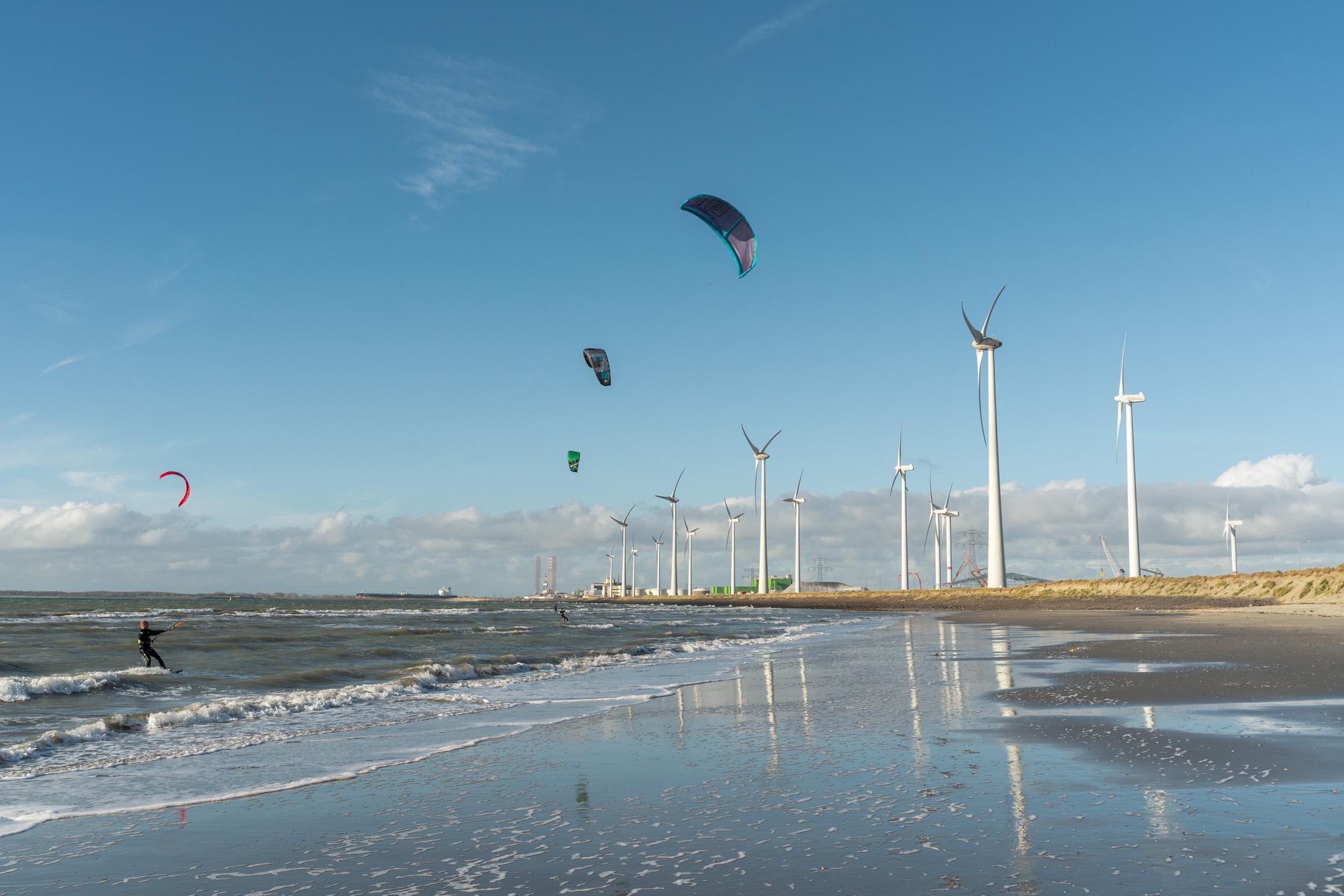 strand borssele kitesurfer