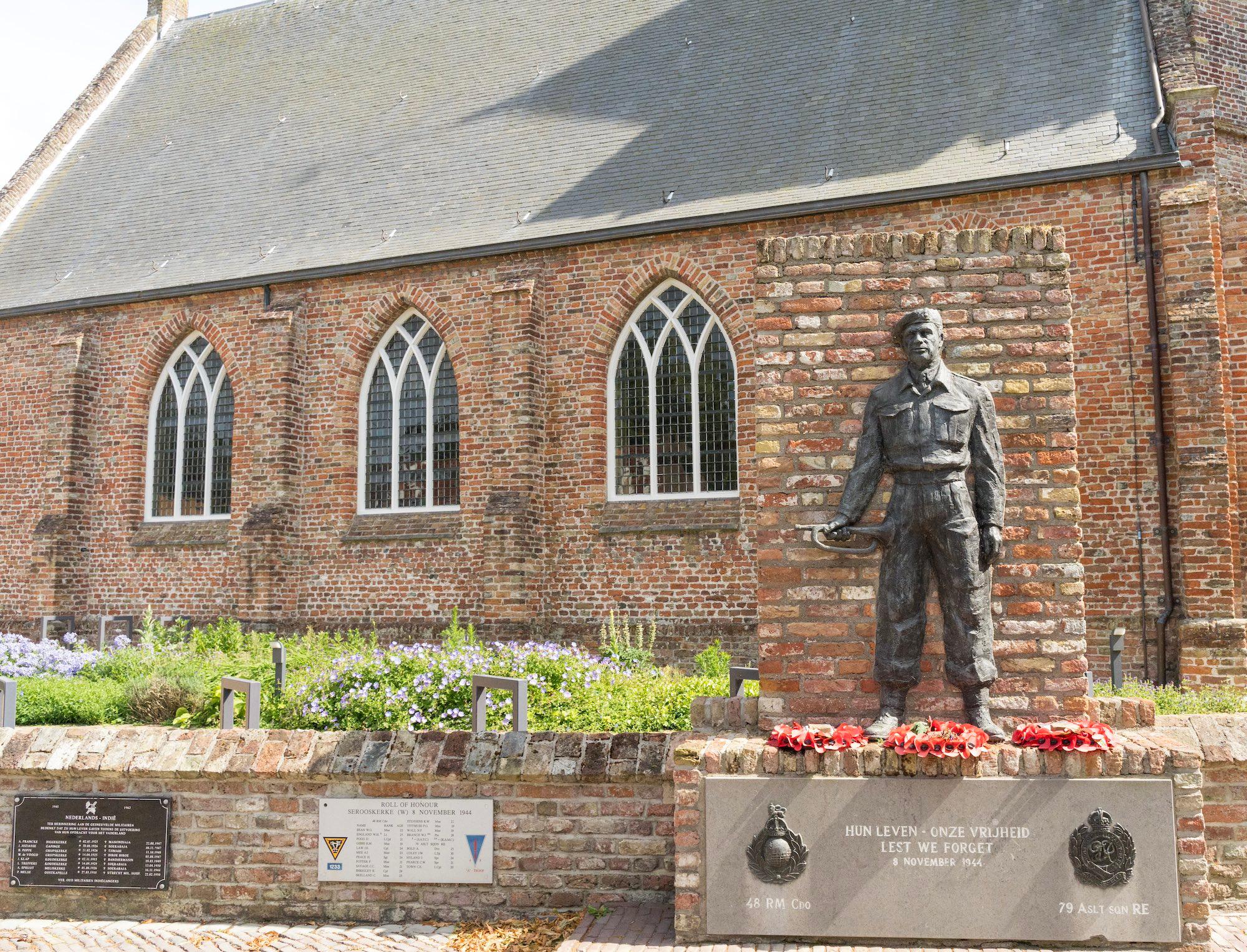 Serooskerke Bevrijdingsmonument
