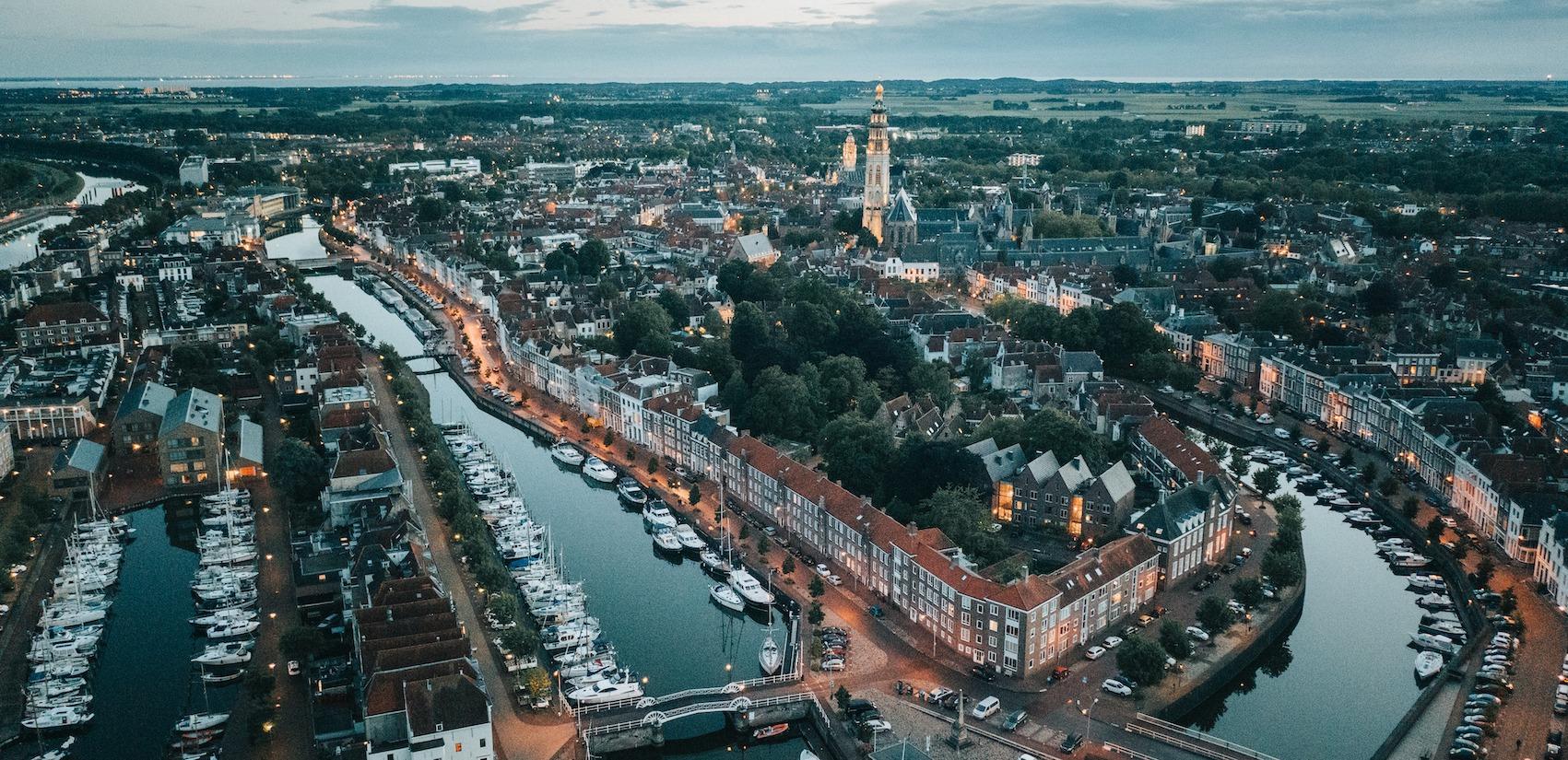 Middelburg, Holland, von oben - drone