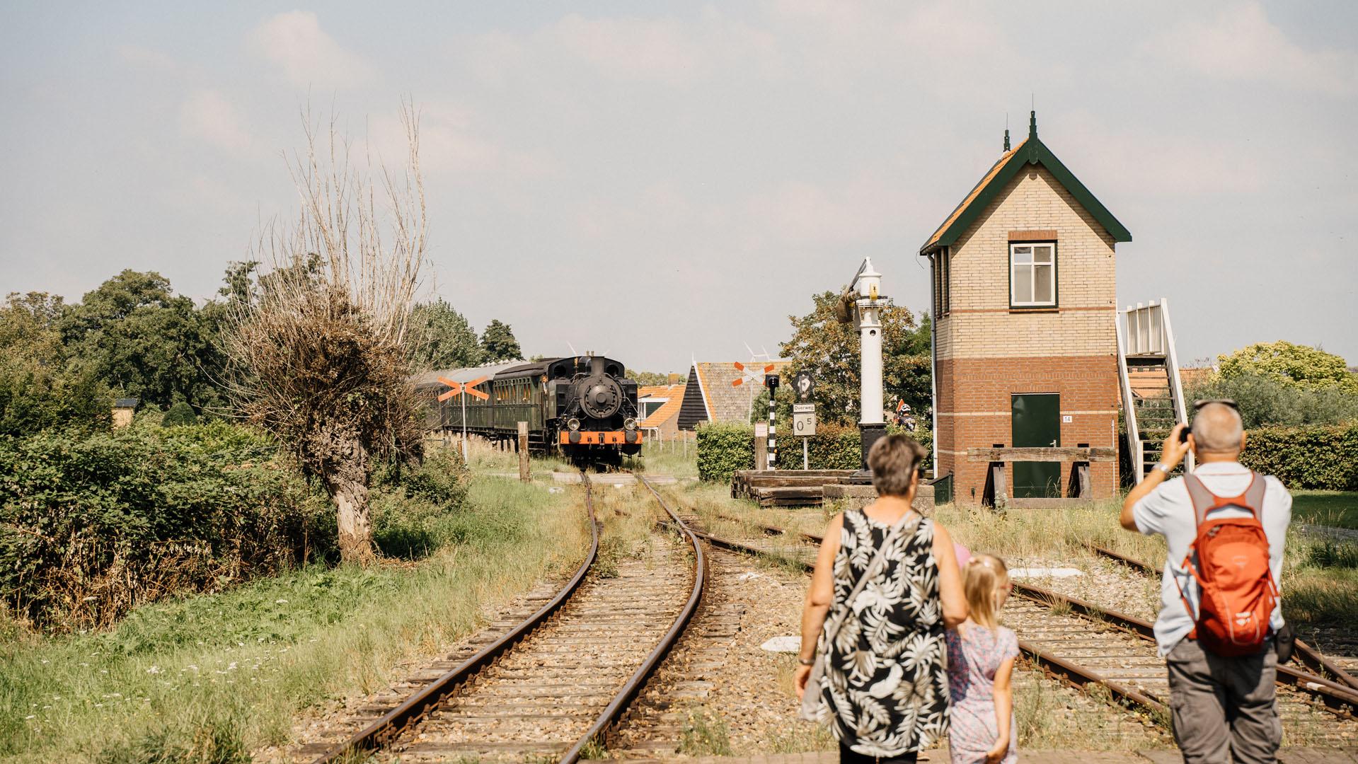 Hoedekenskerke-8-stoomtrein