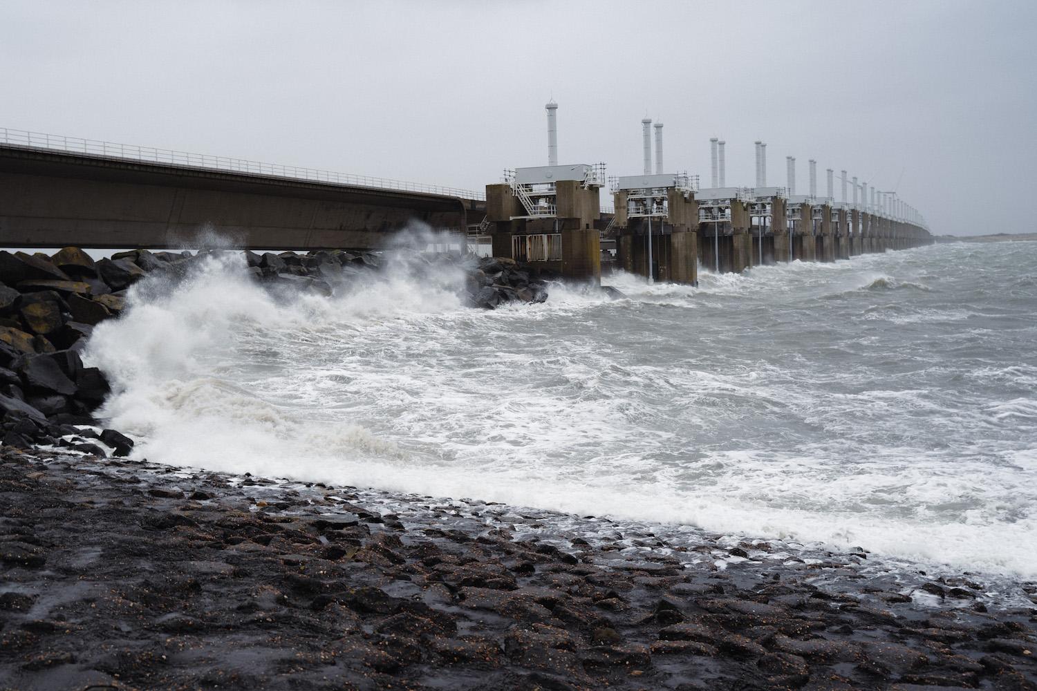 Trotseer de Zeeuwse storm - Neeltje jans